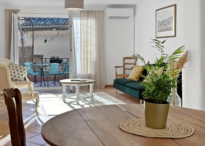 Maison Alena I Electio